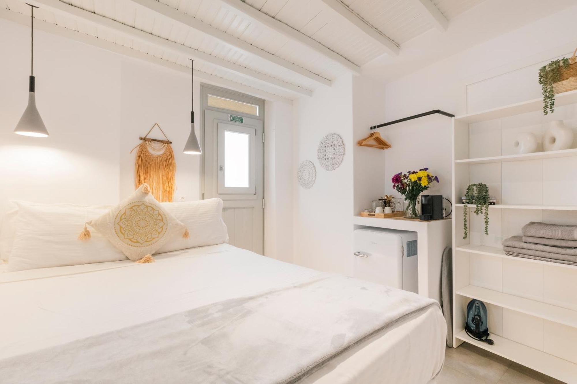August Mykonos